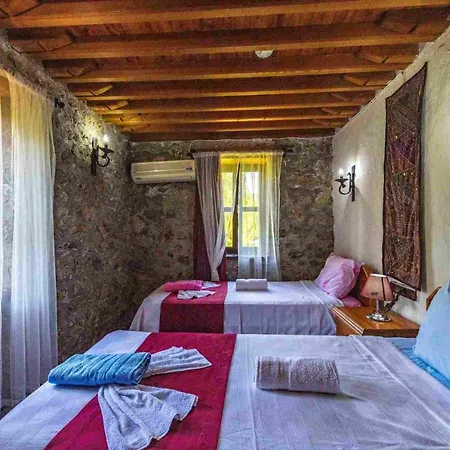 5 Star With 2 Bedrooms, 1027